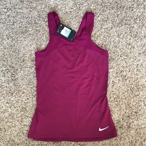 Nike pro hypercool tank top